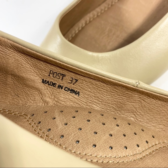 ☀️ Nude flats Ralph Collection Size 6.5 rhinestone - Picture 7 of 8